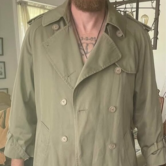 NICE LONDON FOG BELTED TRENCH COAT SIZE 18 1/2 REG MEN OR LADIES - Picture 1 of 6